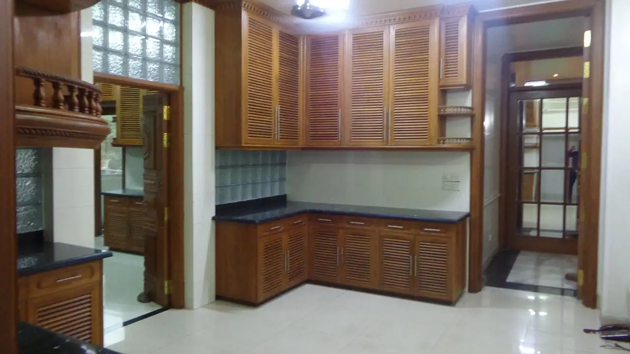 6800 SFT - 5-Bedroom Semi-Furnished Residential Apartment Rent in Dhaka in Gulshan Image 11